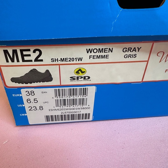 Shimano Shoes - Shimano ME2 Women's Cycling Shoes - Gray